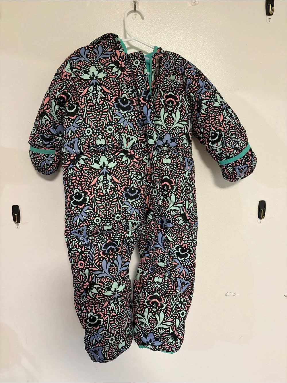 Columbia winter Snowsuit in girls 18-24 month floral